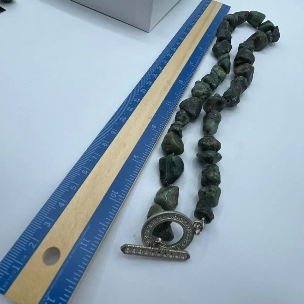 Vintage Natural boulder emerald beaded necklace & earrings